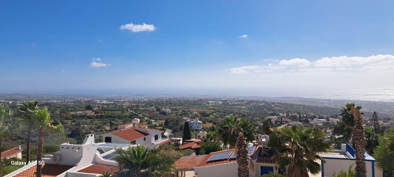 3-bedroom house in Paphos №153662: https://dom.com.cy/en/catalog/rent/153662/ (dom.com.cy)