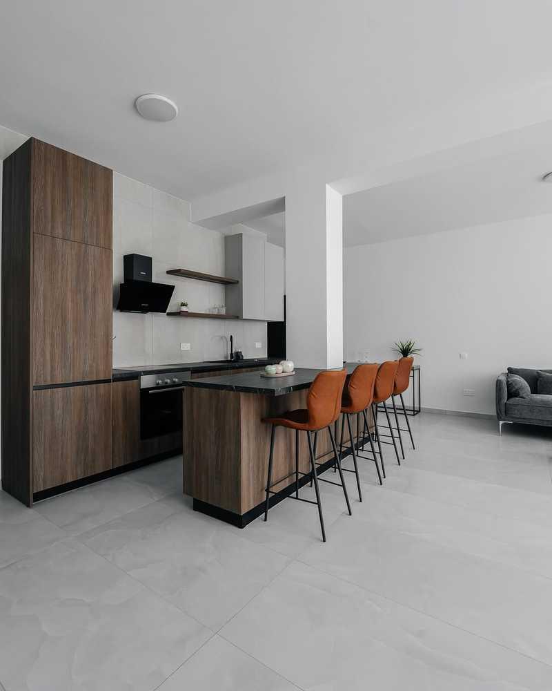 3-bedroom apartment to rent: https://www.bazaraki.com/adv/5782601_3-bedroom-apartment-to-rent (www.bazaraki.com)