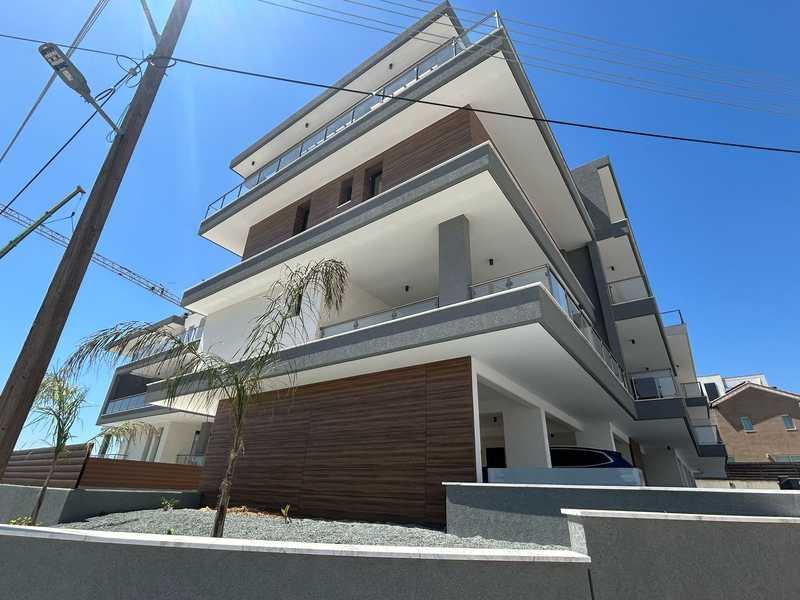 2-bedroom apartment to rent: https://www.bazaraki.com/adv/5787644_2-bedroom-apartment-to-rent (www.bazaraki.com)