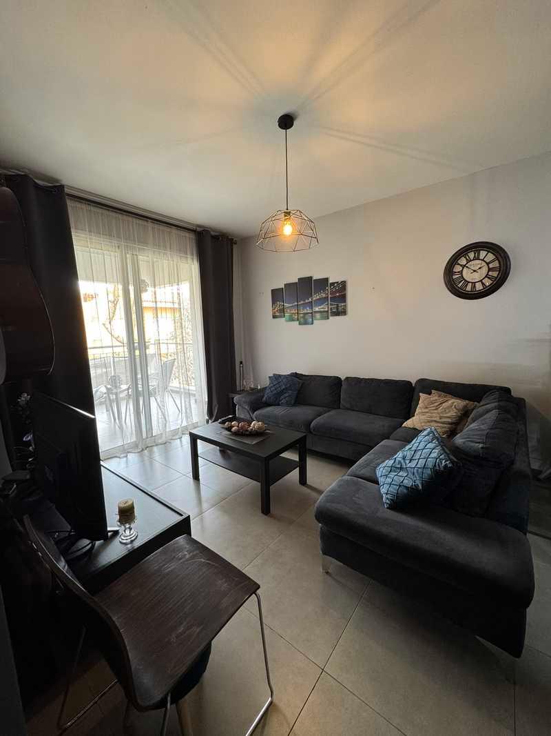 1-bedroom apartment for sale: https://www.bazaraki.com/adv/5795208_1-bedroom-apartment-for-sale (www.bazaraki.com)