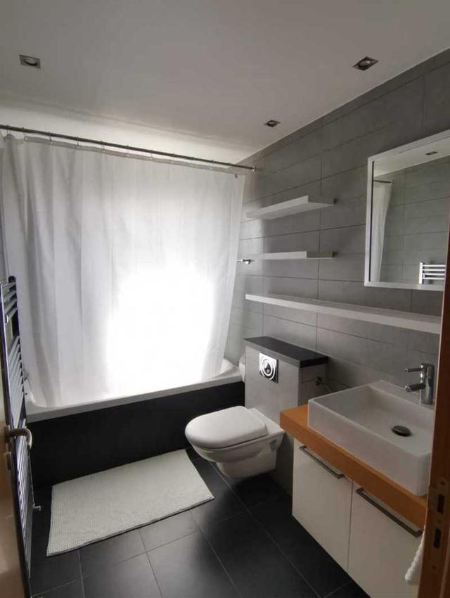 2-bedroom apartment to rent: https://www.bazaraki.com/adv/5794390_2-bedroom-apartment-to-rent (www.bazaraki.com)