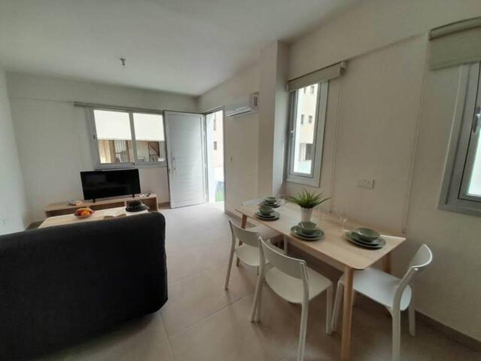 1 bedroom ground floor apartment (price includes utility bills): https://www.facebook.com/marketplace/item/533613132909702 (www.facebook.com)