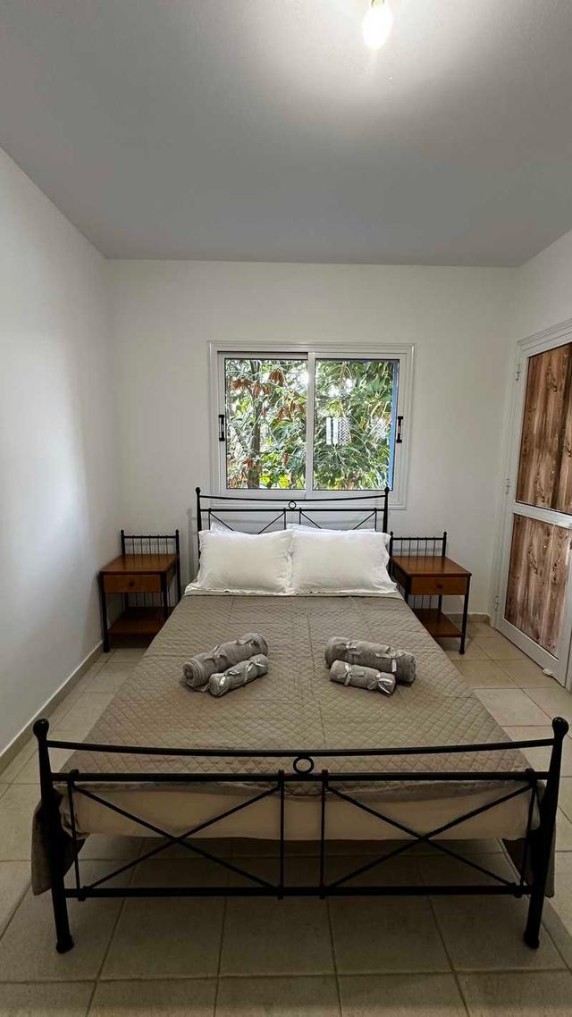 1-bedroom apartment to rent: https://www.bazaraki.com/adv/5799428_1-bedroom-apartment-to-rent (www.bazaraki.com)
