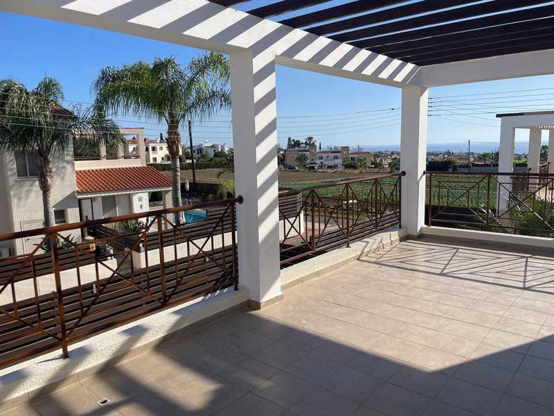 3-bedroom villa to rent: https://www.bazaraki.com/adv/5795067_3-bedroom-villa-to-rent (www.bazaraki.com)