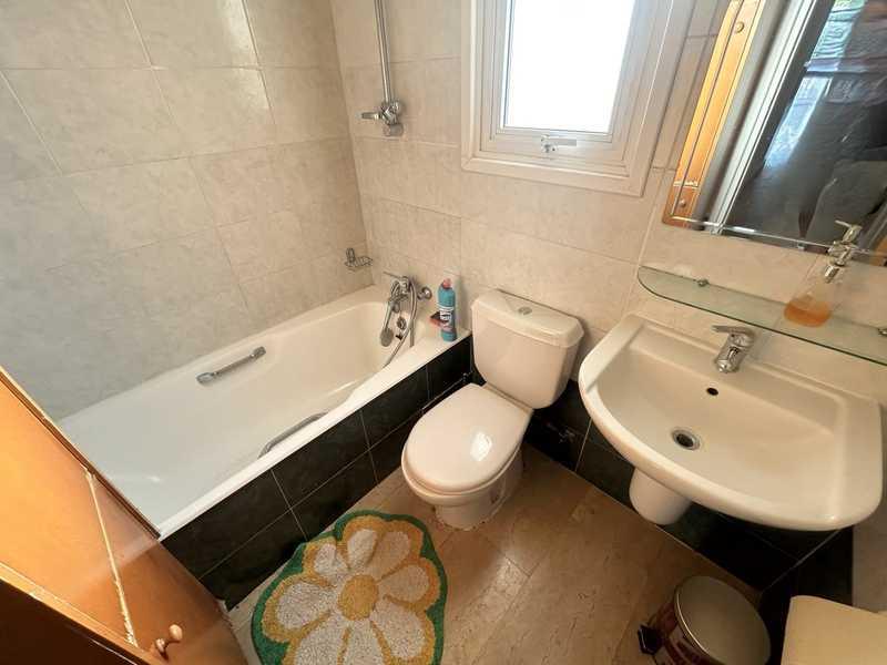2-bedroom apartment to rent: https://www.bazaraki.com/adv/5786759_2-bedroom-apartment-to-rent (www.bazaraki.com)
