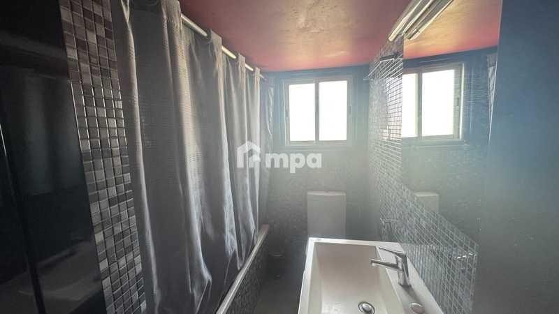 2-bedroom apartment to rent: https://www.bazaraki.com/adv/5799610_2-bedroom-apartment-to-rent (www.bazaraki.com)