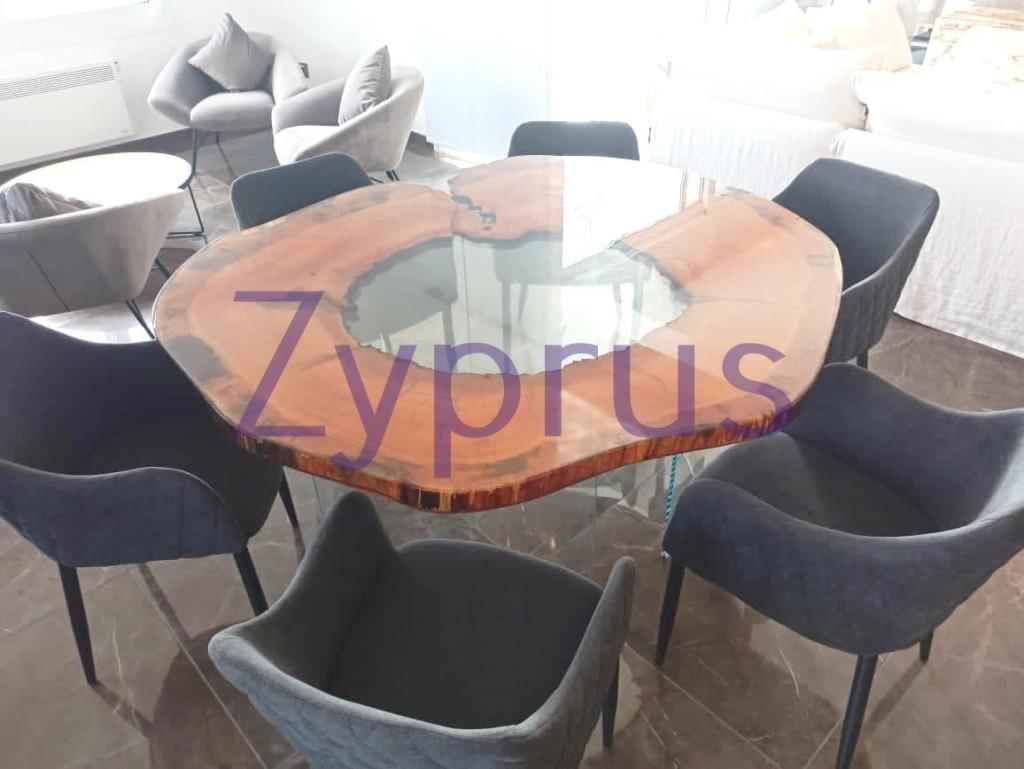3 Bedroom Penthouse For Rent: https://www.zyprus.com/property/39367/3-bedrooms-apartment-penthouse-in-limassol-city-centre-limassol (www.zyprus.com)