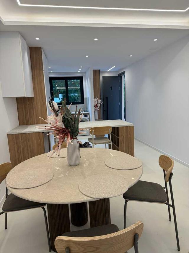 2-bedroom apartment to rent: https://www.bazaraki.com/adv/5794028_2-bedroom-apartment-to-rent (www.bazaraki.com)