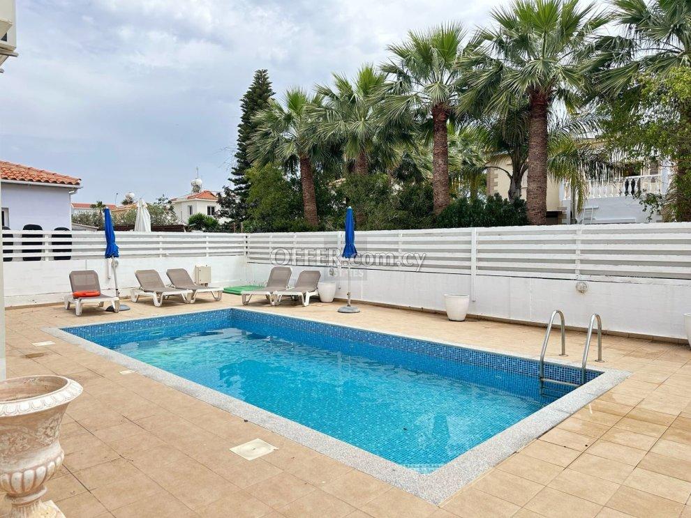 Three Bedroom Villa in Agia Thekla: https://www.offer.com.cy/en/three-bedroom-villa-in-agia-thekla/21-816453/ (www.offer.com.cy)