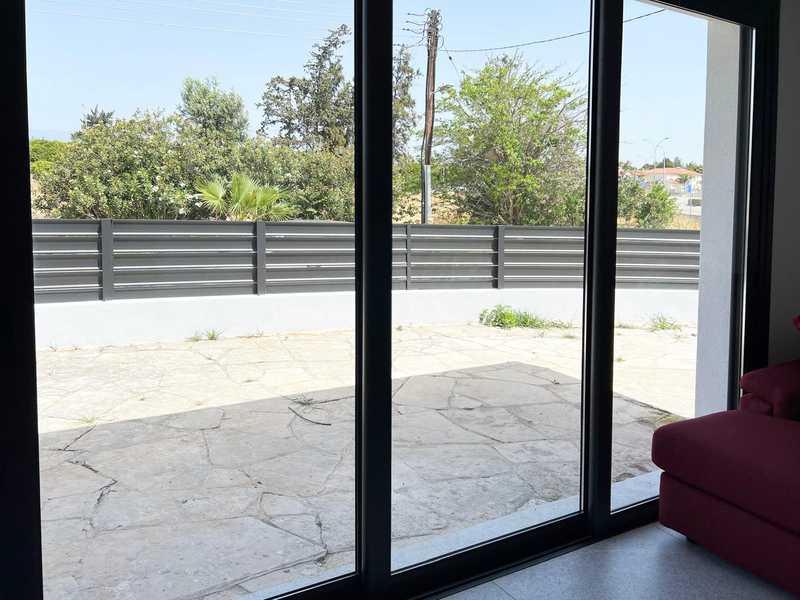 2-bedroom apartment to rent: https://www.bazaraki.com/adv/5788983_2-bedroom-apartment-to-rent (www.bazaraki.com)