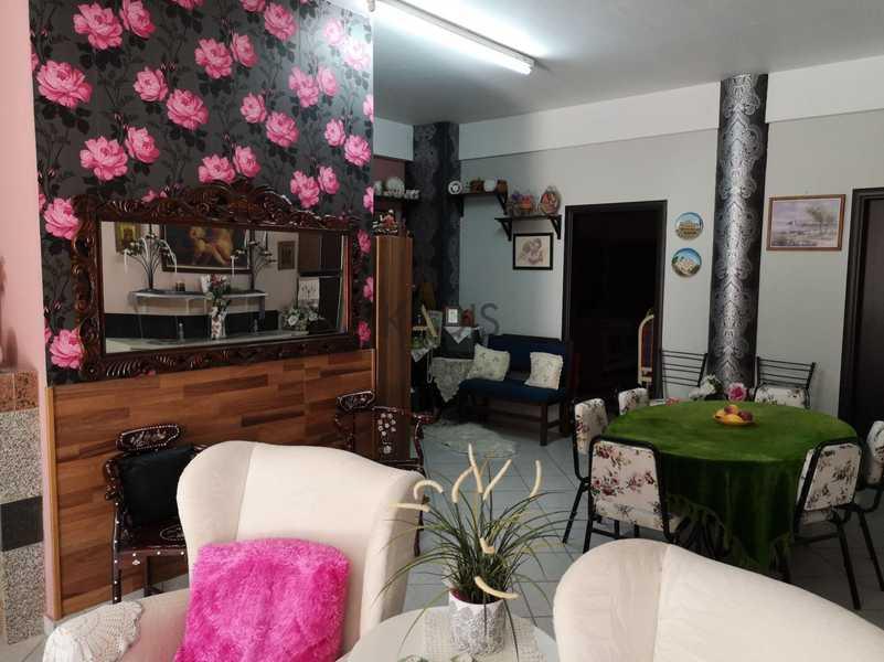 6-bedroom villa for sale: https://www.bazaraki.com/adv/5791287_6-bedroom-villa-for-sale (www.bazaraki.com)