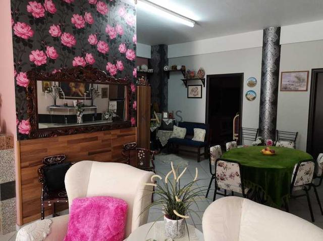6-bedroom villa for sale: https://www.bazaraki.com/adv/5791287_6-bedroom-villa-for-sale (www.bazaraki.com)