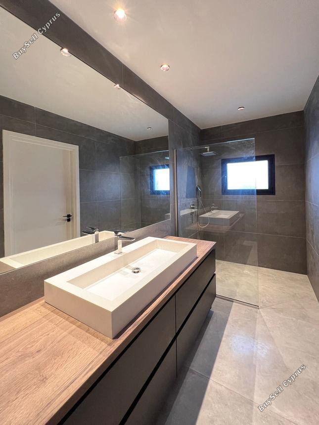 7 Bedroom Detached house for sale in Latsia, Nicosia: https://www.buysellcyprus.com/property-for-sale/nicosia/latsia/7-bed-detached-house-for-sale-latsia-nicosia-1801032.html (www.buysellcyprus.com)