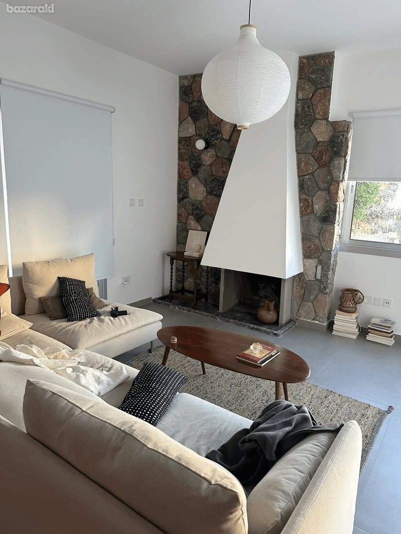 2-bedroom apartment to rent: https://www.bazaraki.com/adv/5798698_2-bedroom-apartment-to-rent (www.bazaraki.com)