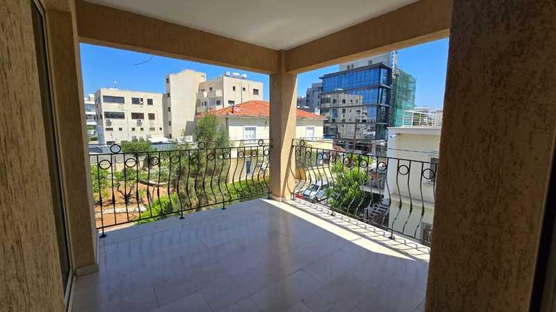 2-bedroom apartment to rent: https://www.bazaraki.com/adv/5786561_2-bedroom-apartment-to-rent (www.bazaraki.com)