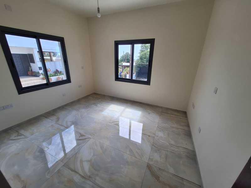 2-bedroom semi-detached to rent: https://www.bazaraki.com/adv/5794561_2-bedroom-semi-detached-to-rent (www.bazaraki.com)