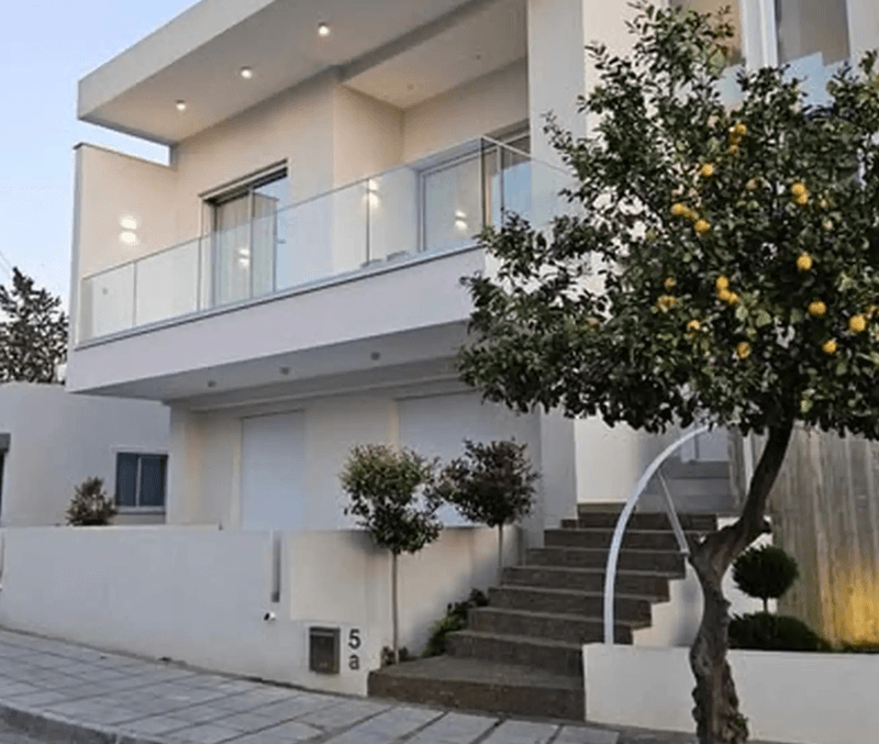 3-bedroom apartment to rent: https://www.bazaraki.com/adv/5787002_3-bedroom-apartment-to-rent (www.bazaraki.com)