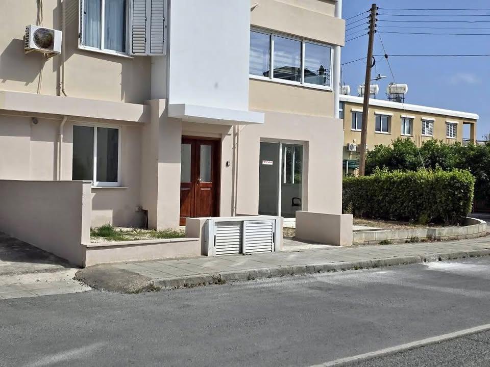 3 bed groundfloor in Kato Paphos: https://www.facebook.com/marketplace/item/641537108881501 (www.facebook.com)