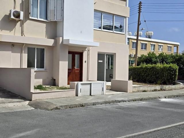 3 bed groundfloor in Kato Paphos: https://www.facebook.com/marketplace/item/641537108881501 (www.facebook.com)