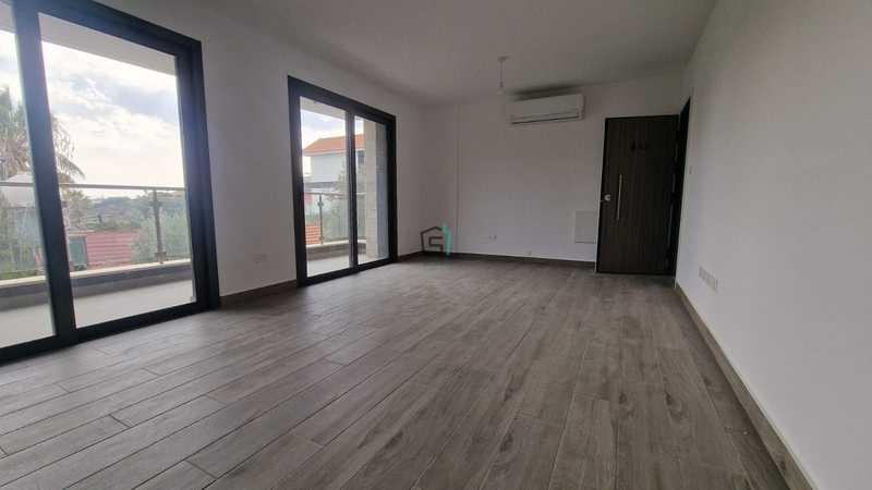 2-bedroom apartment for sale: https://www.bazaraki.com/adv/5795786_2-bedroom-apartment-for-sale (www.bazaraki.com)