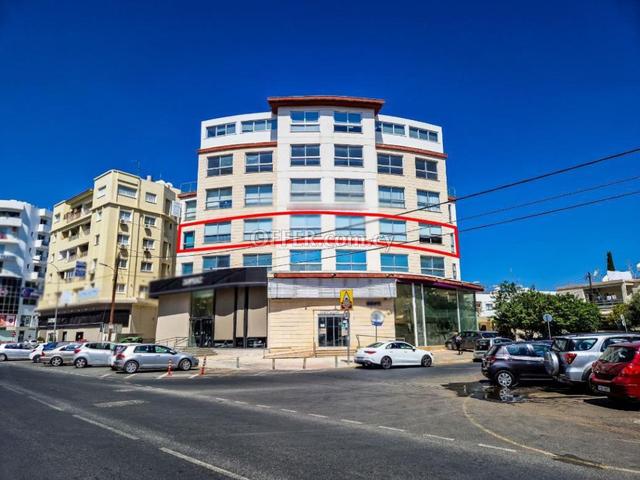 Office on the second floor in Strovolos Nicosia: https://www.offer.com.cy/en/office-on-the-second-floor-in-strovolos-nicosia/21-816318/ (www.offer.com.cy)