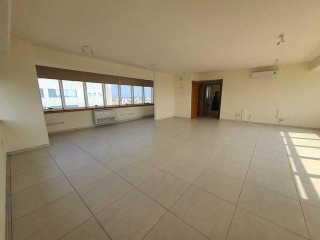 Office on makarios avenue: https://www.bazaraki.com/adv/5791176_office-for-rent-on-makarios-avenue (www.bazaraki.com)
