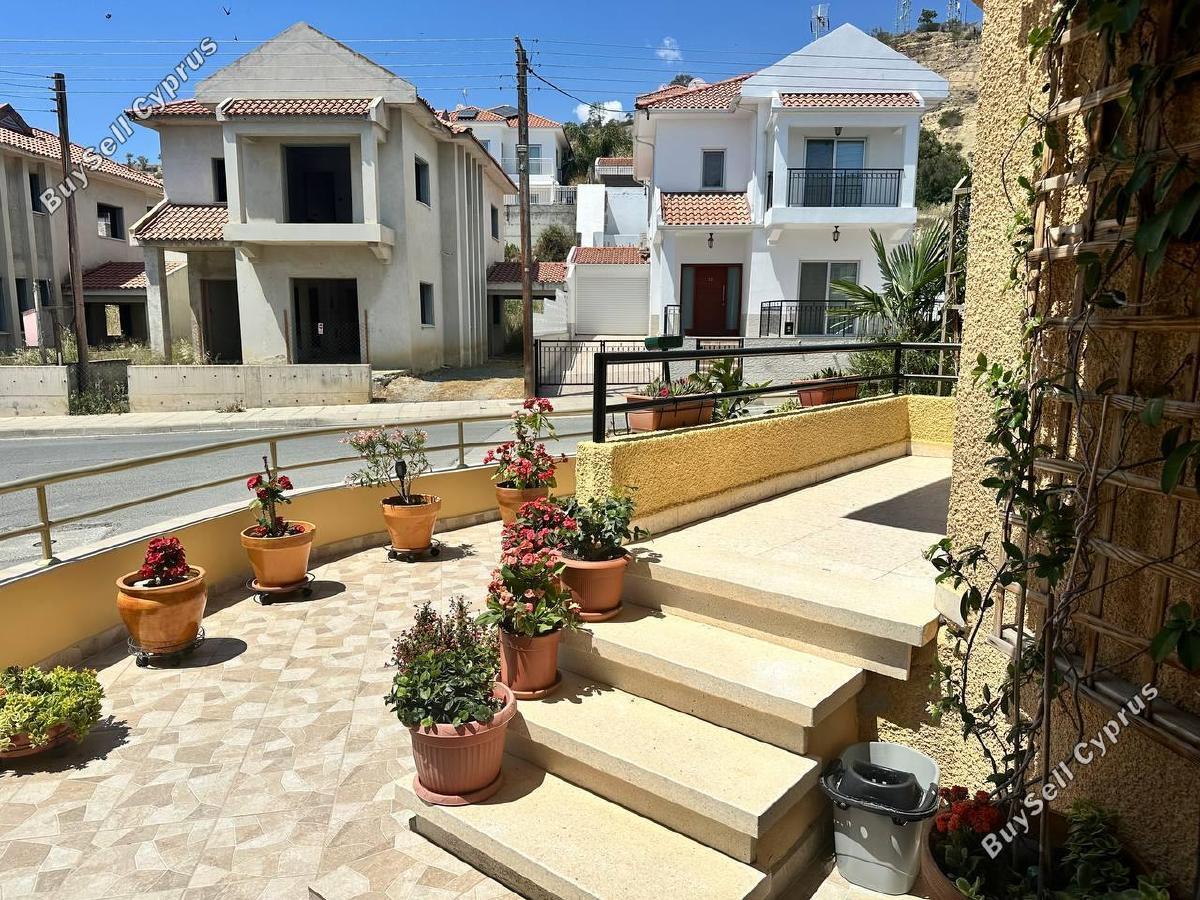 2 Bedroom Ground floor apartment for sale in Oroklini, Larnaca: https://www.buysellcyprus.com/property-for-sale/larnaca/oroklini/2-bed-ground-floor-apartment-for-sale-oroklini-larnaca-1792791.html (www.buysellcyprus.com)