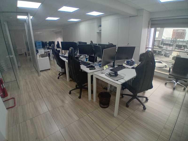 Modern 160 square meter mezzanine floor in agios athanasios: https://www.bazaraki.com/adv/5796608_modern-160-square-meter-mezzanine-floor-in-agios-athanasios (www.bazaraki.com)