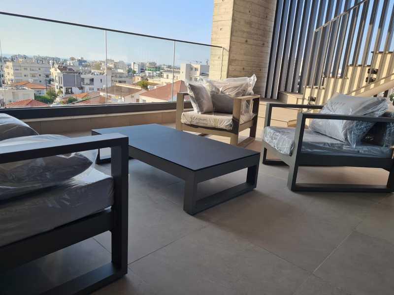 3-bedroom penthouse for sale: https://www.bazaraki.com/adv/5794749_3-bedroom-penthouse-for-sale (www.bazaraki.com)