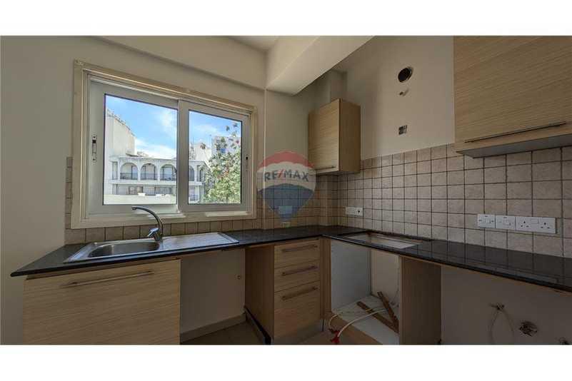 2-bedroom apartment for sale: https://www.bazaraki.com/adv/5793160_2-bedroom-apartment-for-sale (www.bazaraki.com)