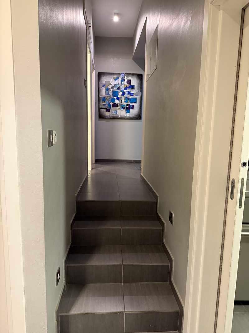 3-bedroom penthouse to rent: https://www.bazaraki.com/adv/5793254_3-bedroom-penthouse-to-rent (www.bazaraki.com)