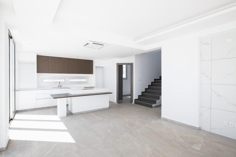 New 5-bedroom villa in Famagusta № 149741: https://dom.com.cy/en/catalog/sale/149741/ (dom.com.cy)