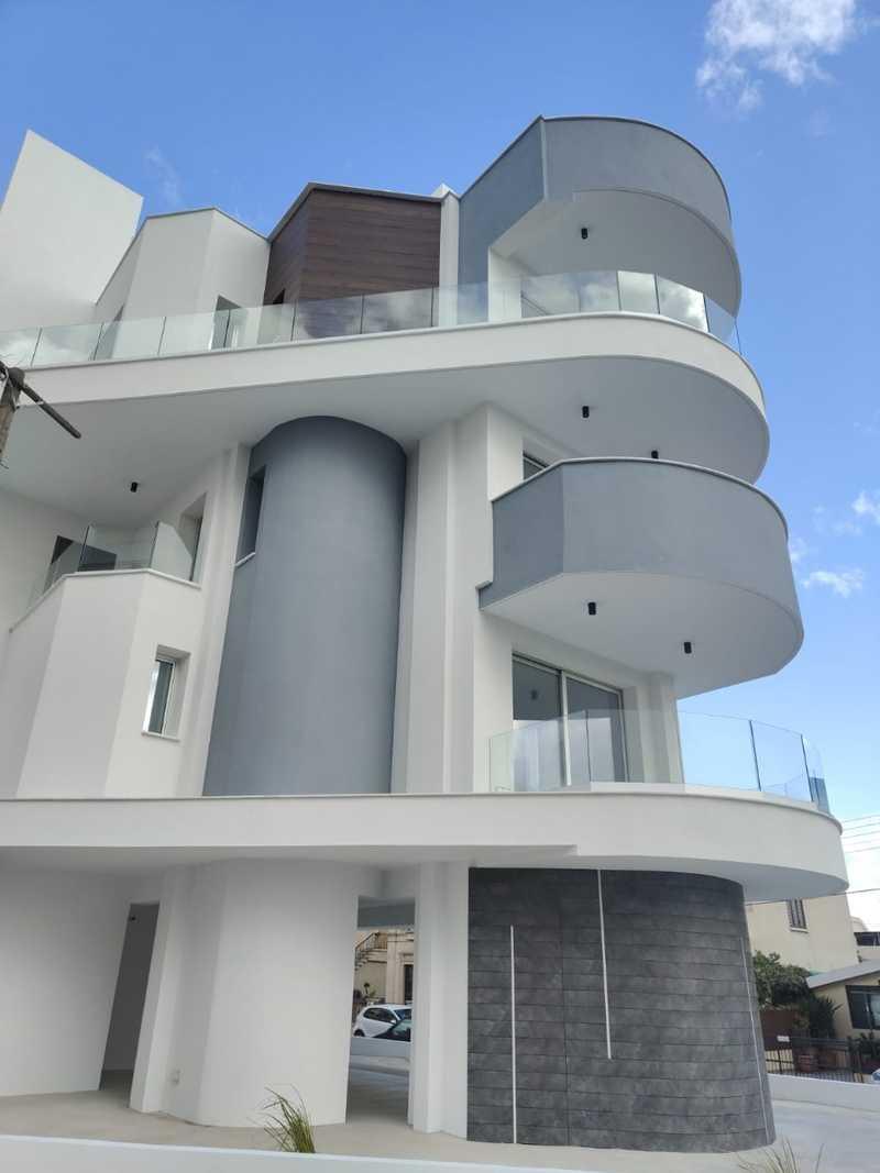 Brand new rooftop apartment penthouse: https://www.bazaraki.com/adv/5796436_brand-new-rooftop-apartment-penthause (www.bazaraki.com)