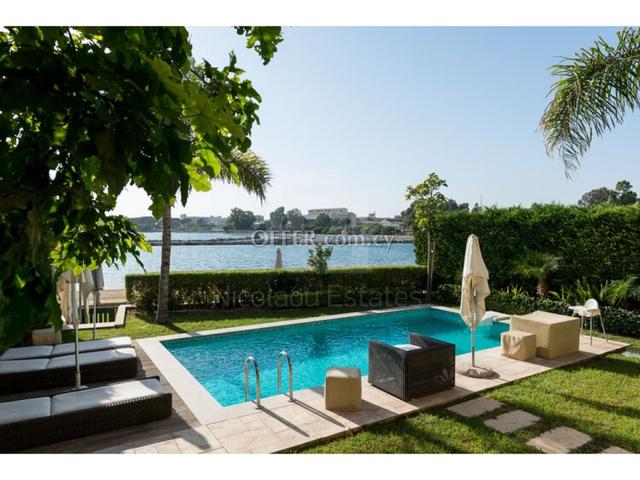 Luxury beach front villa for sale in Limassol Marina area: https://www.offer.com.cy/en/luxury-beach-front-villa-for-sale-in-limassol-marina-area/21-806716/ (www.offer.com.cy)