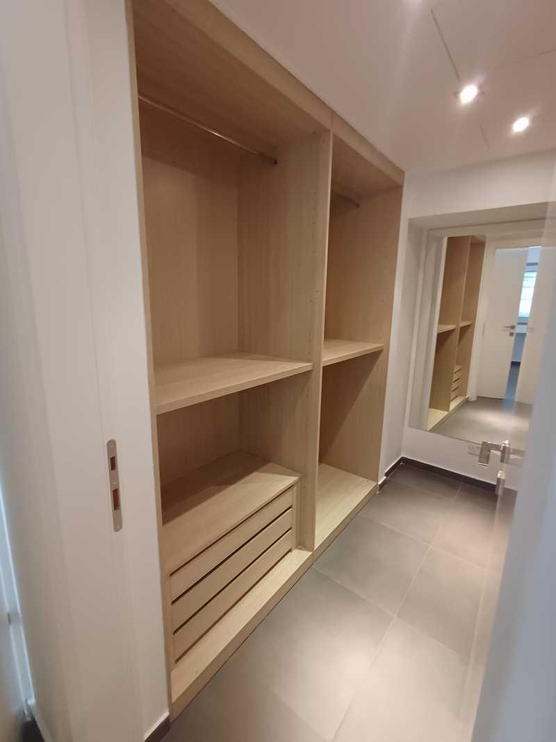 4-bedroom apartment to rent: https://www.bazaraki.com/adv/5795932_4-bedroom-apartment-to-rent (www.bazaraki.com)