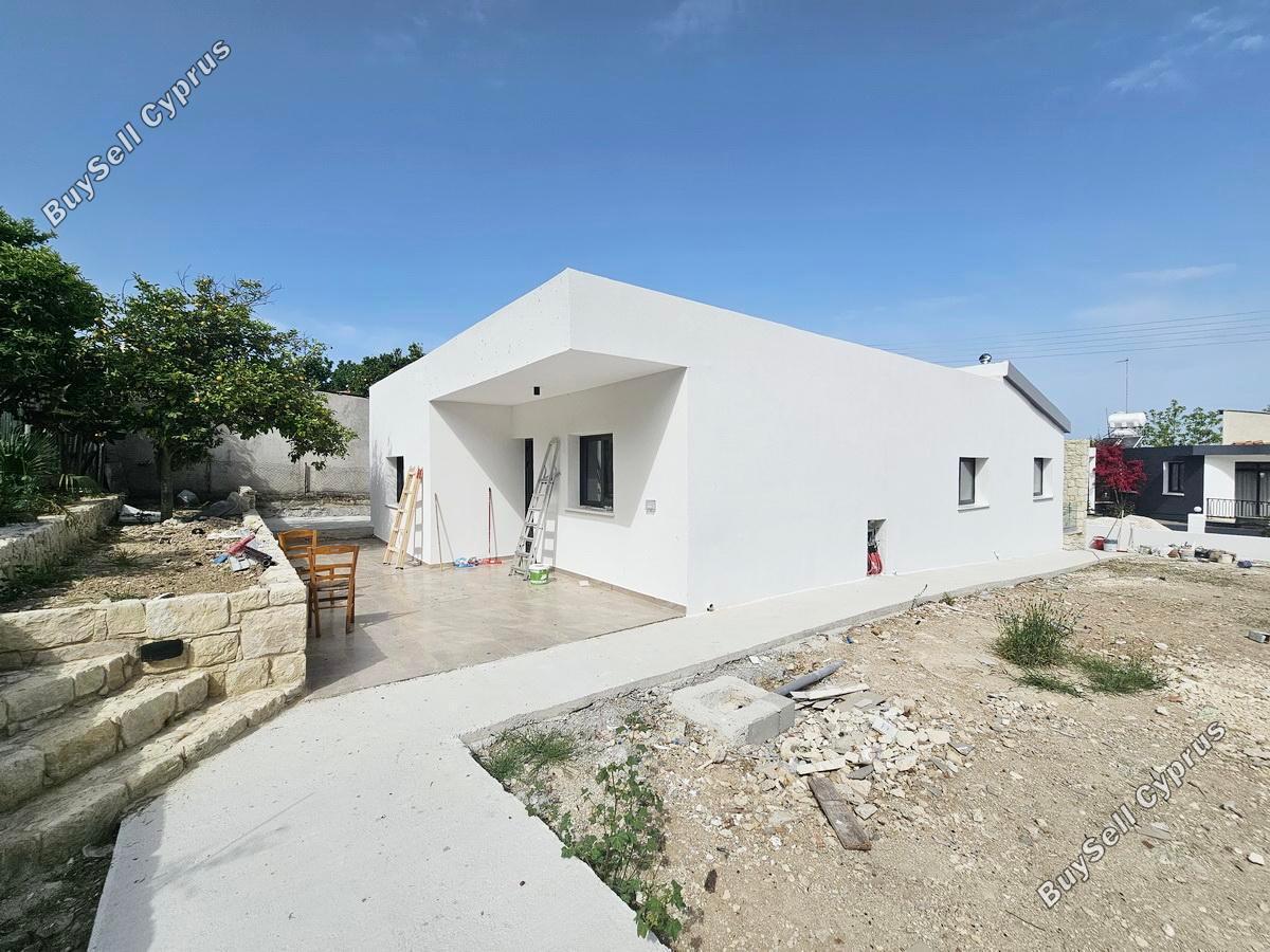 3 Bedroom Bungalow for sale in Polemi, Paphos: https://www.buysellcyprus.com/property-for-sale/paphos/polemi/3-bed-bungalow-for-sale-polemi-paphos-1799395.html (www.buysellcyprus.com)