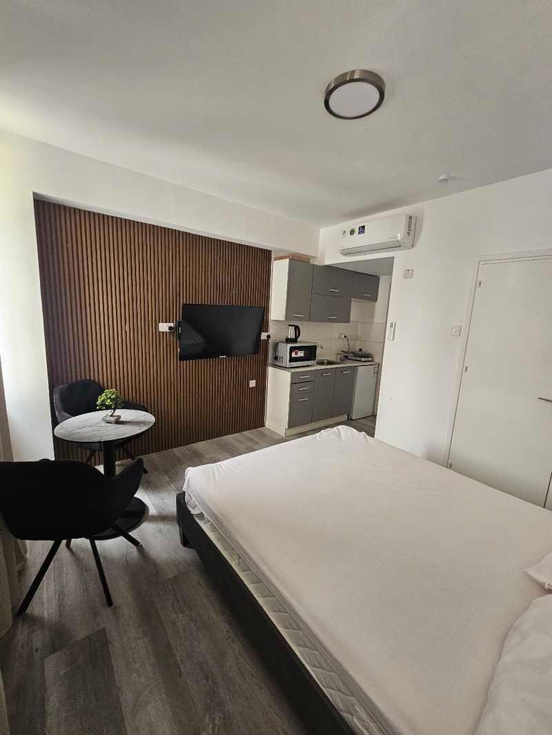 Studio apartment to rent: https://www.bazaraki.com/adv/5764771_studio-apartment-to-rent (www.bazaraki.com)