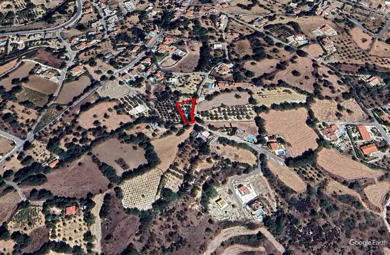 Residential land 929 m²: https://www.bazaraki.com/adv/5796752_residential-land-929-m2 (www.bazaraki.com)