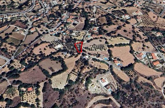 Residential land 929 m²: https://www.bazaraki.com/adv/5796752_residential-land-929-m2 (www.bazaraki.com)