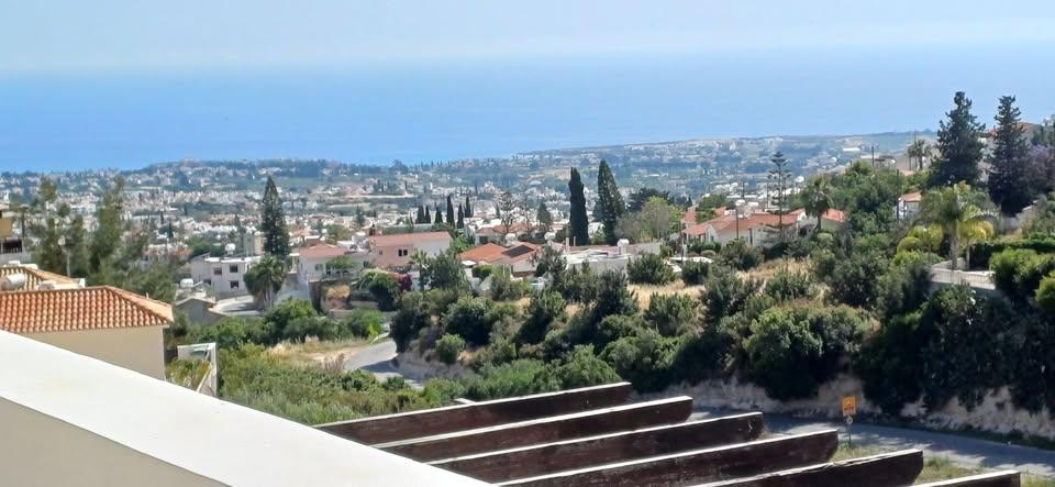 2 Bedroom Apartment for Sale in Peyia: https://www.facebook.com/marketplace/item/1039295661474611 (www.facebook.com)