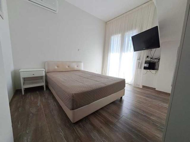 4-bedroom apartment for sale: https://www.bazaraki.com/adv/5791231_4-bedroom-apartment-for-sale (www.bazaraki.com)