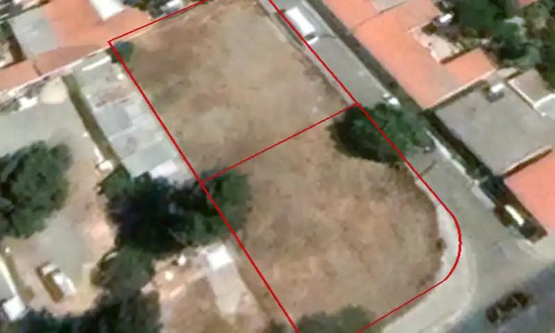 Residential land 986 m²: https://www.bazaraki.com/adv/5792006_residential-land-986-m2 (www.bazaraki.com)