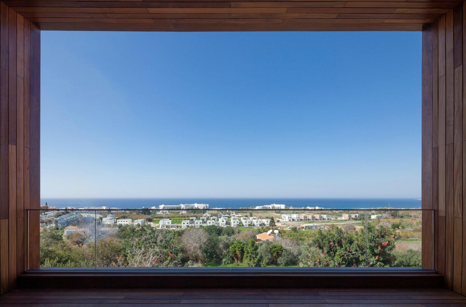 New 4-bedroom villa in Paphos №153735: https://dom.com.cy/en/catalog/rent/153735/ (dom.com.cy)