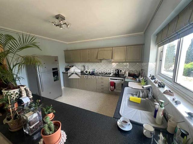 4-bedroom detached house for sale: https://www.bazaraki.com/adv/5755982_4-bedroom-detached-house-for-sale (www.bazaraki.com)