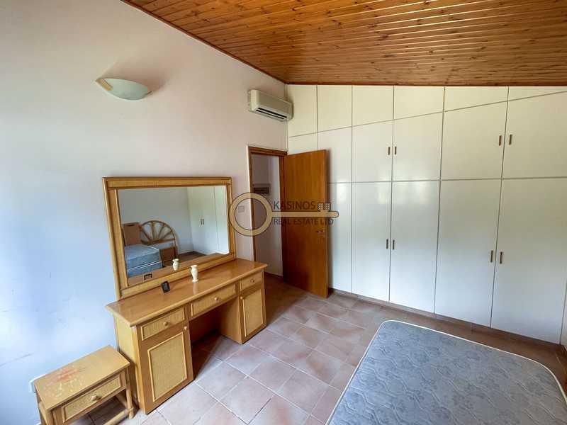 3-bedroom detached house for sale: https://www.bazaraki.com/adv/5786506_3-bedroom-detached-house-for-sale (www.bazaraki.com)