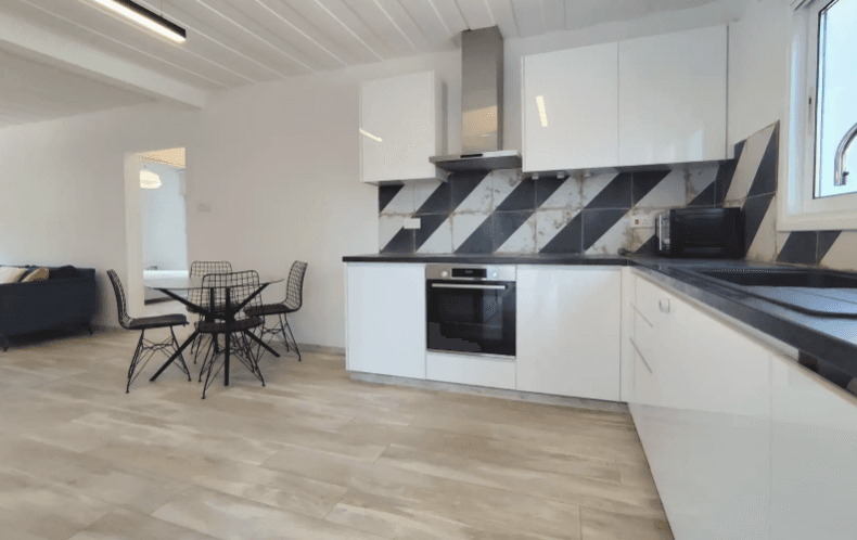 2 Bedroom Flat For Rent: https://www.zyprus.com/property/39364/2-bedrooms-apartment-flat-in-potamos-germasogeias-germasogeia-limassol (www.zyprus.com)