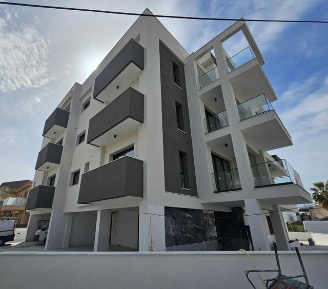 New 2-bedroom flat in Limassol №153665: https://dom.com.cy/en/catalog/rent/153665/ (dom.com.cy)