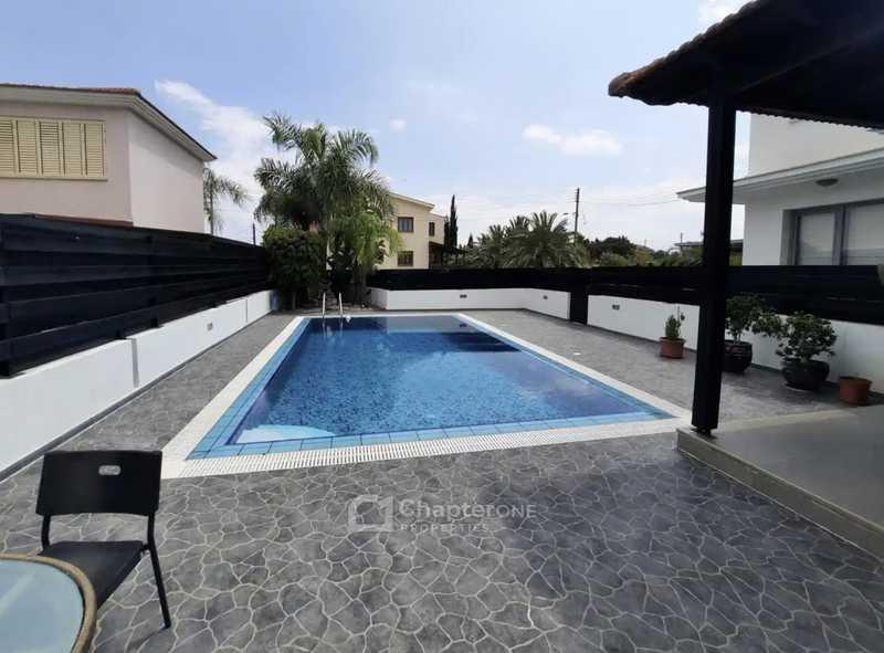3-bedroom villa for sale: https://www.bazaraki.com/adv/5797704_3-bedroom-villa-for-sale (www.bazaraki.com)