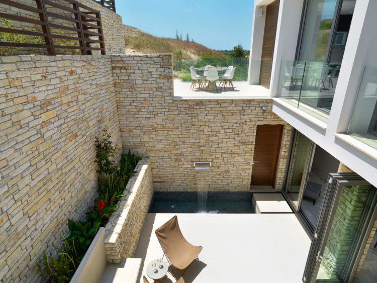 New 3-bedroom villa in Paphos № 149517: https://dom.com.cy/en/catalog/sale/149517/ (dom.com.cy)