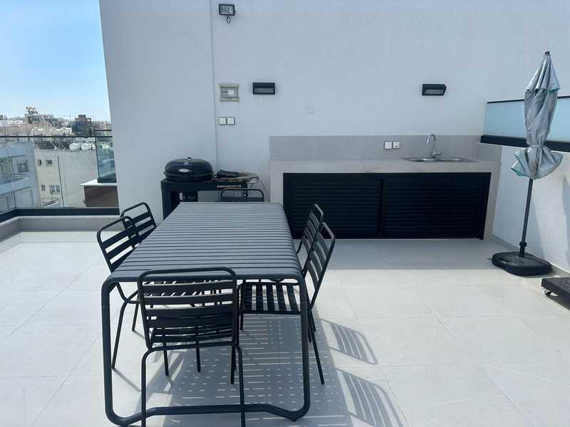 3-bedroom penthouse to rent: https://www.bazaraki.com/adv/5796472_3-bedroom-penthouse-to-rent (www.bazaraki.com)